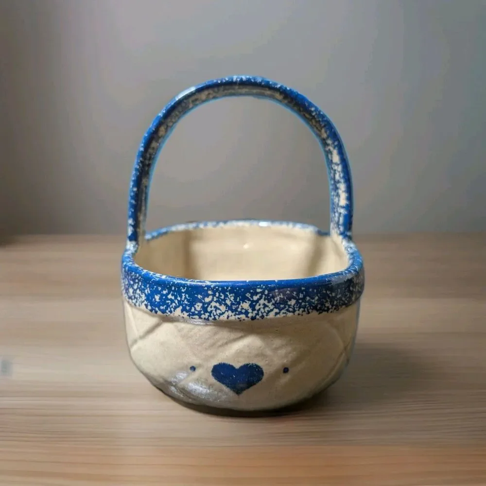 Vtg Pottery Basket Blue Heart Spongeware Trinket Dish Earthy Country Stoneware